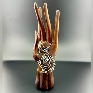 Silver Tone Fashion Droplet Necklace